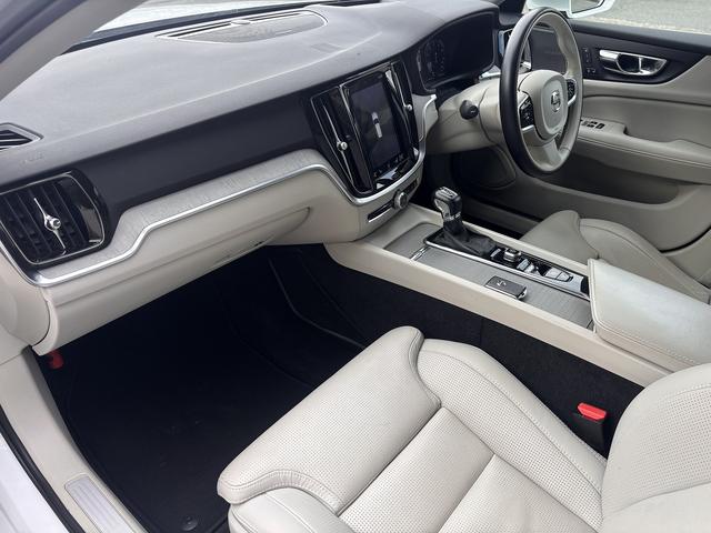 Ｖ６０ Ｔ５　インスクリプション　ｈａｒｍａｎ／ｋａｒｄｏｎ　メーカーナビ　全周囲モニター　ＤＶＤプレイヤー　シートヒーター　ＥＴＣ（55枚目）