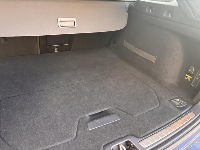 Ｖ６０ Ｔ５　インスクリプション　ｈａｒｍａｎ／ｋａｒｄｏｎ　メーカーナビ　全周囲モニター　ＤＶＤプレイヤー　シートヒーター　ＥＴＣ（18枚目）