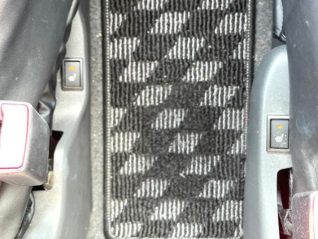 ソリオ ブラック&ホワイトII-DJE 純正ナビ 両側電動ドア バックカメラ スマートキー HIDヘッドライト ETC クルーズコントロール 純正15インチアルミ Bluetooth CD/DVD再生 フルセグ(31枚目)