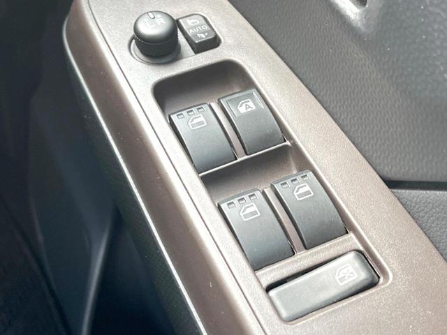 ルーミー X S 純正ナビ バックカメラ 電動スライドドア 衝突被害軽減システム 禁煙車 コーナーセンサー スマートキー ETC オートハイビーム オートライト Bluetooth CD/DVD再生 フルセグTV(37枚目)