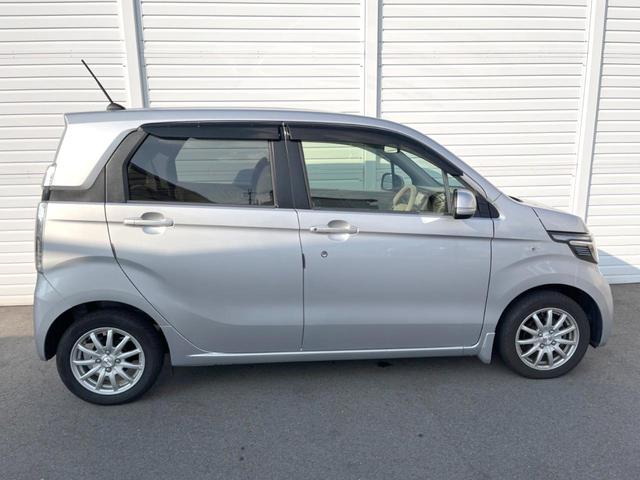 N-WGN G・ターボパッケージ ターボ 純正ナビ バックカメラ 衝突被害軽減システム 禁煙車 スマートキー HIDヘッドライト ETC オートライト オートエアコン 純正14インチAW Bluetooth CD/DVD再生 地デジ(17枚目)