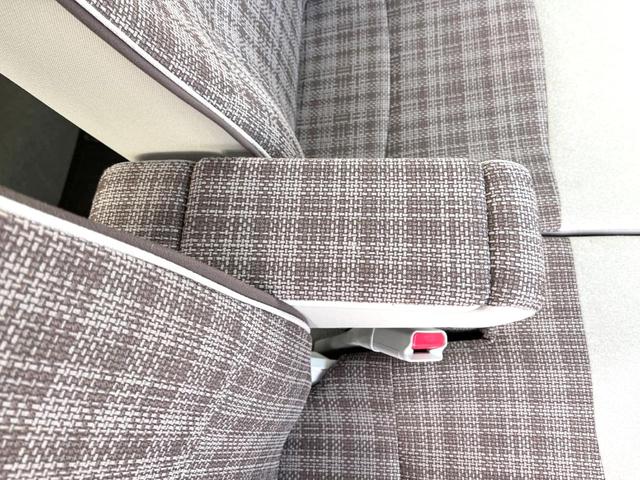 アルトラパン X 純正8インチナビ 衝突被害軽減システム 禁煙車 シートヒーター スマートキー HIDライト ETC ワンオーナー オートライト オートエアコン 純正14インチAW Bluetooth フルセグ(36枚目)