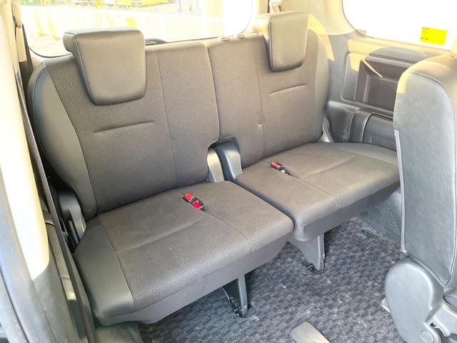 ヴォクシー ZS 煌Z 純正8インチナビ バックカメラ 両側電動スライドドア 禁煙車 ハーフレザーシート スマートキー HIDヘッドライト ETC オートライト デュアルエアコン 純正16インチAW Bluetooth(10枚目)