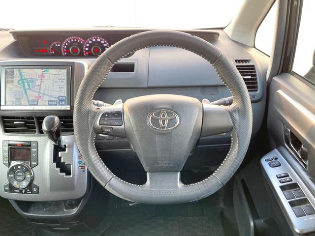 ヴォクシー ZS 煌Z 純正8インチナビ バックカメラ 両側電動スライドドア 禁煙車 ハーフレザーシート スマートキー HIDヘッドライト ETC オートライト デュアルエアコン 純正16インチAW Bluetooth(12枚目)