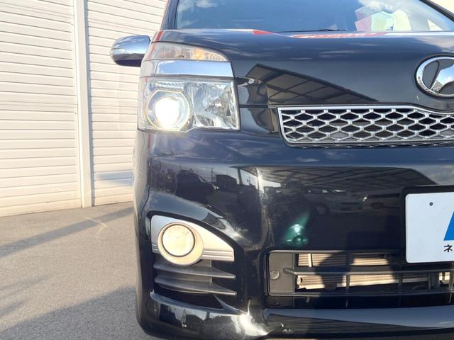 ヴォクシー ZS 煌Z 純正8インチナビ バックカメラ 両側電動スライドドア 禁煙車 ハーフレザーシート スマートキー HIDヘッドライト ETC オートライト デュアルエアコン 純正16インチAW Bluetooth(14枚目)