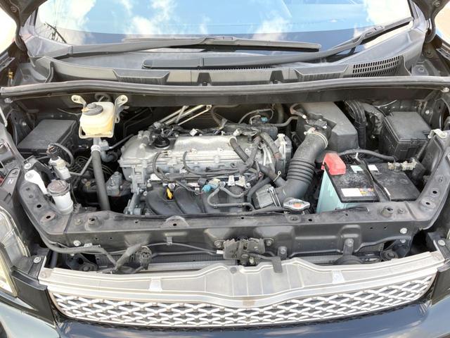 ヴォクシー ZS 煌Z 純正8インチナビ バックカメラ 両側電動スライドドア 禁煙車 ハーフレザーシート スマートキー HIDヘッドライト ETC オートライト デュアルエアコン 純正16インチAW Bluetooth(19枚目)