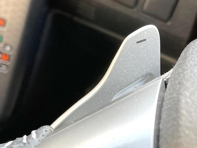 ヴォクシー ZS 煌Z 純正8インチナビ バックカメラ 両側電動スライドドア 禁煙車 ハーフレザーシート スマートキー HIDヘッドライト ETC オートライト デュアルエアコン 純正16インチAW Bluetooth(29枚目)