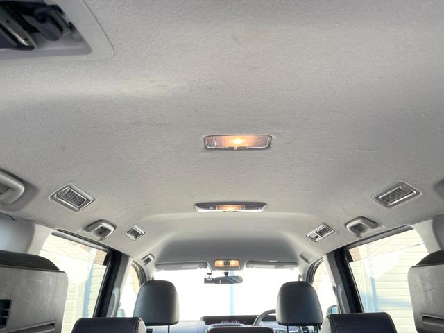 ヴォクシー ZS 煌Z 純正8インチナビ バックカメラ 両側電動スライドドア 禁煙車 ハーフレザーシート スマートキー HIDヘッドライト ETC オートライト デュアルエアコン 純正16インチAW Bluetooth(42枚目)