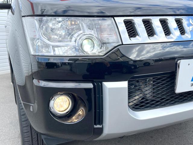 デリカD:5 D パワーパッケージ 4WD ディーゼル 後席モニター Stradaナビ バックカメラ 両側電動スライドドア 禁煙車 シートヒーター スマートキー HIDヘッドライト ETC クルコン 1オーナー オートライト(13枚目)