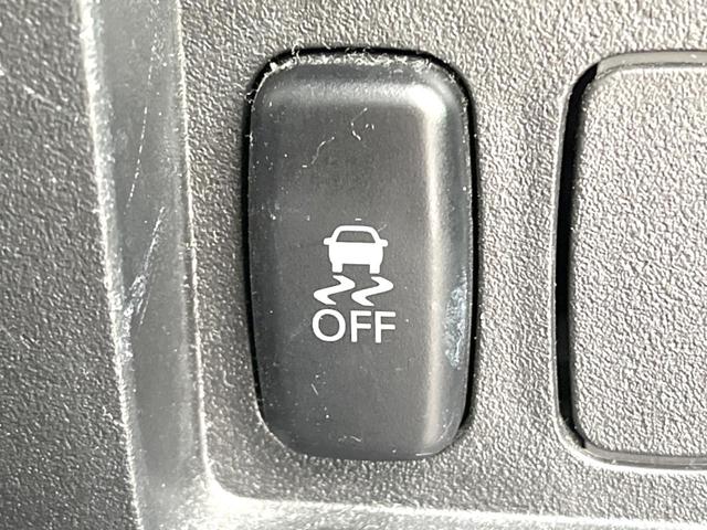 デリカD:5 D パワーパッケージ 4WD ディーゼル 後席モニター Stradaナビ バックカメラ 両側電動スライドドア 禁煙車 シートヒーター スマートキー HIDヘッドライト ETC クルコン 1オーナー オートライト(38枚目)