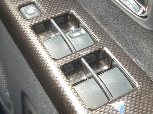 デリカD:5 D パワーパッケージ 4WD ディーゼル 後席モニター Stradaナビ バックカメラ 両側電動スライドドア 禁煙車 シートヒーター スマートキー HIDヘッドライト ETC クルコン 1オーナー オートライト(48枚目)