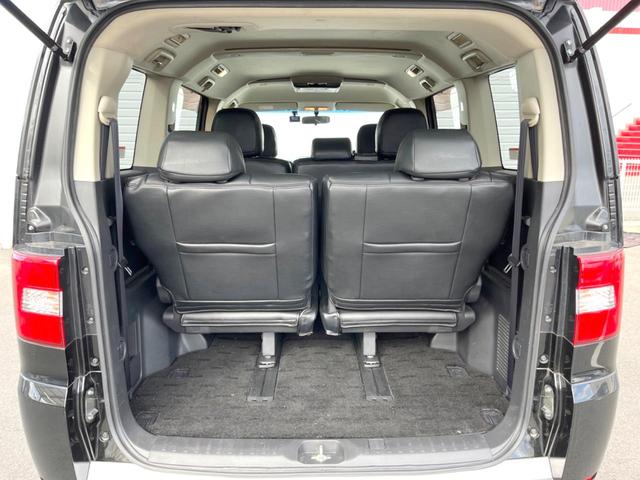 デリカD:5 D パワーパッケージ 4WD ディーゼル 後席モニター Stradaナビ バックカメラ 両側電動スライドドア 禁煙車 シートヒーター スマートキー HIDヘッドライト ETC クルコン 1オーナー オートライト(53枚目)