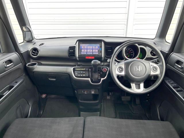 Ｎ－ＢＯＸ Ｇ・ターボＬパッケージ　純正ナビ　電動スライドドア　バックカメラ　スマートキー　ビルトインＥＴＣ　クルコン　オートエアコン　Ｂｌｕｅｔｏｏｔｈ　ＣＤ／ＤＶＤ再生　フルセグ　パドルシフト　革巻きステアリング　電格ミラー（2枚目）