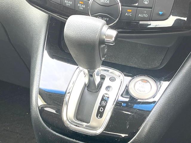 セレナ ハイウェイスター Vセレクション+セーフティ SHV 純正ナビ バックカメラ 両側電動スライドドア 禁煙車 スマートキー LEDヘッドライト ETC クルコン 車線逸脱警報 オートライト オートエアコン 純正16インチAW Bluetooth フルセグ(24枚目)