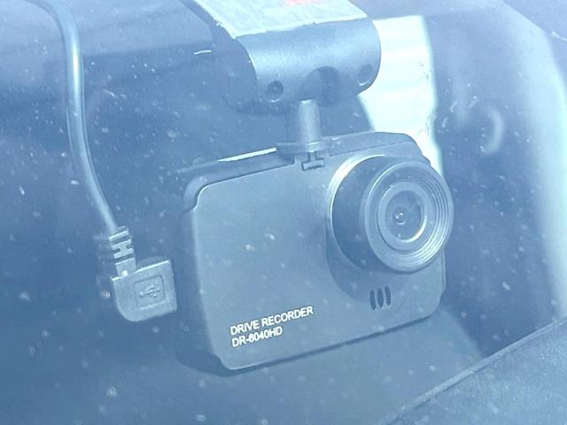 ノート メダリスト 純正ナビ 全周囲カメラ 禁煙車 ハーフレザーシート スマートキー ドラレコ LEDヘッドライト ETC オートライト オートエアコン 純正15インチアルミホイール 地デジ(28枚目)