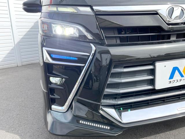 ヴォクシー ZS 7人乗り TRDエアロ 純正10インチナビ 後席モニター バックカメラ 両側電動スライドドア 衝突被害軽減システム 禁煙車 スマートキー LEDヘッドライト ETC クルコン オートハイビーム(14枚目)