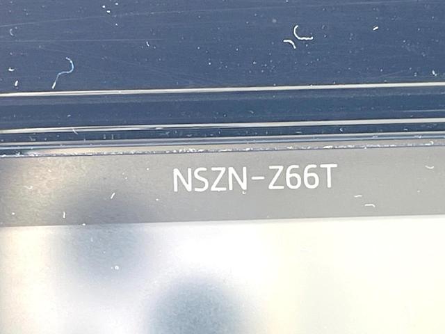 ヴォクシー ZS 7人乗り TRDエアロ 純正10インチナビ 後席モニター バックカメラ 両側電動スライドドア 衝突被害軽減システム 禁煙車 スマートキー LEDヘッドライト ETC クルコン オートハイビーム(27枚目)