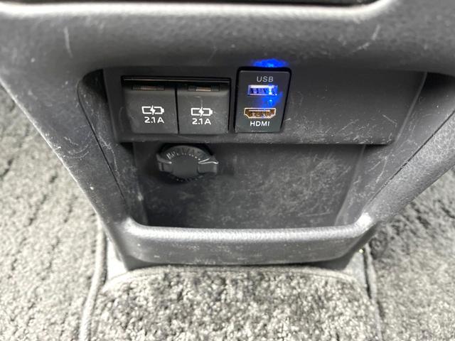 ヴォクシー ZS 7人乗り TRDエアロ 純正10インチナビ 後席モニター バックカメラ 両側電動スライドドア 衝突被害軽減システム 禁煙車 スマートキー LEDヘッドライト ETC クルコン オートハイビーム(36枚目)