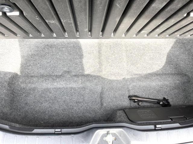 ヴォクシー ZS 7人乗り TRDエアロ 純正10インチナビ 後席モニター バックカメラ 両側電動スライドドア 衝突被害軽減システム 禁煙車 スマートキー LEDヘッドライト ETC クルコン オートハイビーム(61枚目)