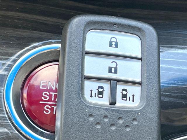 オデッセイ アブソルート・ＥＸ　ホンダメーカーナビ　両側電動ドア　全周囲カメラ　衝突被害軽減システム　禁煙車　ハーフレザーシート　運転席パワーシート　スマートキー　ＬＥＤヘッド　ビルトインＥＴＣ　オートライト　オートエアコン（31枚目）