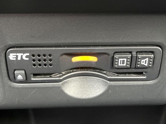 N-BOX G SSパッケージ 純正ナビ 両側電動ドア バックカメラ 衝突軽減装置 禁煙車 前席シートヒーター ドラレコ スマートキー HIDヘッド ビルトインETC オートライト Bluetooth CD/DVD再生 フルセグ(6枚目)