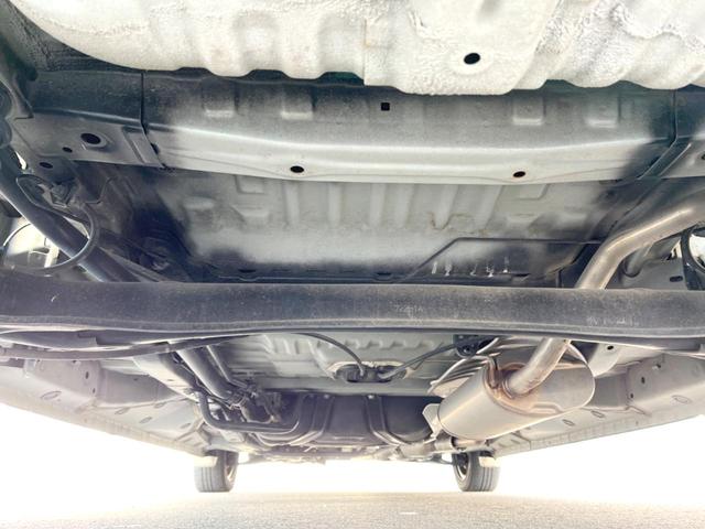 N-BOX G SSパッケージ 純正ナビ 両側電動ドア バックカメラ 衝突軽減装置 禁煙車 前席シートヒーター ドラレコ スマートキー HIDヘッド ビルトインETC オートライト Bluetooth CD/DVD再生 フルセグ(19枚目)