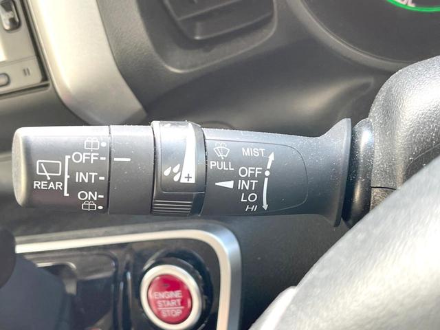 N-BOX G SSパッケージ 純正ナビ 両側電動ドア バックカメラ 衝突軽減装置 禁煙車 前席シートヒーター ドラレコ スマートキー HIDヘッド ビルトインETC オートライト Bluetooth CD/DVD再生 フルセグ(29枚目)