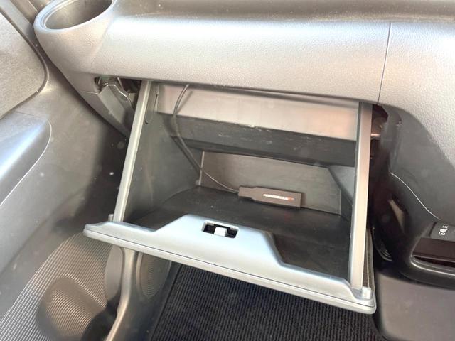 N-BOX G SSパッケージ 純正ナビ 両側電動ドア バックカメラ 衝突軽減装置 禁煙車 前席シートヒーター ドラレコ スマートキー HIDヘッド ビルトインETC オートライト Bluetooth CD/DVD再生 フルセグ(31枚目)