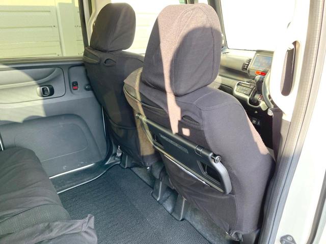N-BOX G SSパッケージ 純正ナビ 両側電動ドア バックカメラ 衝突軽減装置 禁煙車 前席シートヒーター ドラレコ スマートキー HIDヘッド ビルトインETC オートライト Bluetooth CD/DVD再生 フルセグ(34枚目)