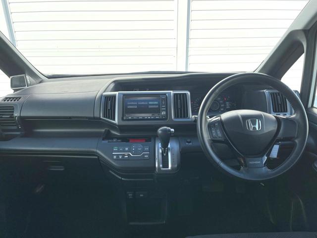 ステップワゴンスパーダ S 純正ナビ 電動スライドドア バックカメラ 禁煙車 ビルトインETC オートライト オートエアコン 純正16インチアルミ CD DVD再生 地デジ パドルシフト HIDフォグ(2枚目)