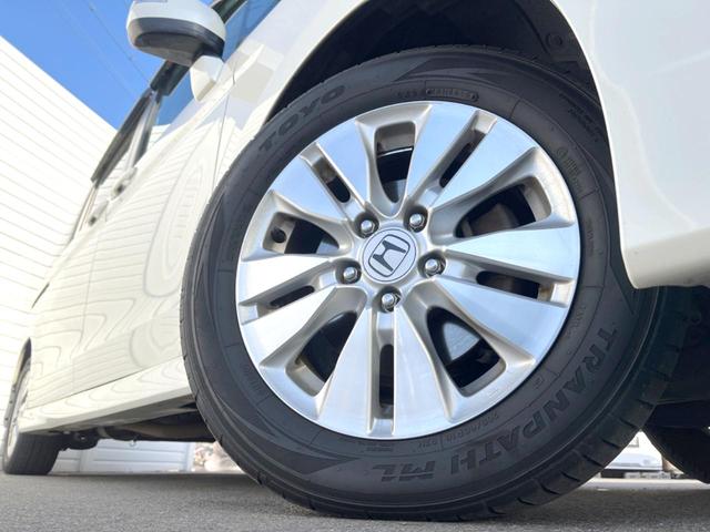 ステップワゴンスパーダ S 純正ナビ 電動スライドドア バックカメラ 禁煙車 ビルトインETC オートライト オートエアコン 純正16インチアルミ CD DVD再生 地デジ パドルシフト HIDフォグ(15枚目)