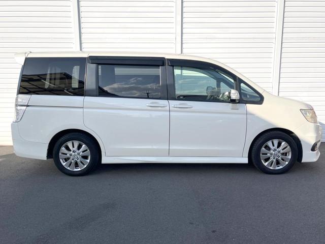 ステップワゴンスパーダ S 純正ナビ 電動スライドドア バックカメラ 禁煙車 ビルトインETC オートライト オートエアコン 純正16インチアルミ CD DVD再生 地デジ パドルシフト HIDフォグ(18枚目)