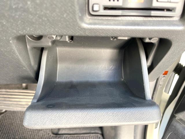 ステップワゴンスパーダ S 純正ナビ 電動スライドドア バックカメラ 禁煙車 ビルトインETC オートライト オートエアコン 純正16インチアルミ CD DVD再生 地デジ パドルシフト HIDフォグ(38枚目)