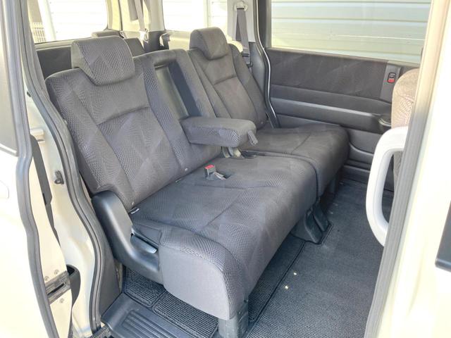 ステップワゴンスパーダ S 純正ナビ 電動スライドドア バックカメラ 禁煙車 ビルトインETC オートライト オートエアコン 純正16インチアルミ CD DVD再生 地デジ パドルシフト HIDフォグ(43枚目)