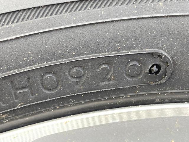 ステップワゴンスパーダ S 純正ナビ 電動スライドドア バックカメラ 禁煙車 ビルトインETC オートライト オートエアコン 純正16インチアルミ CD DVD再生 地デジ パドルシフト HIDフォグ(52枚目)