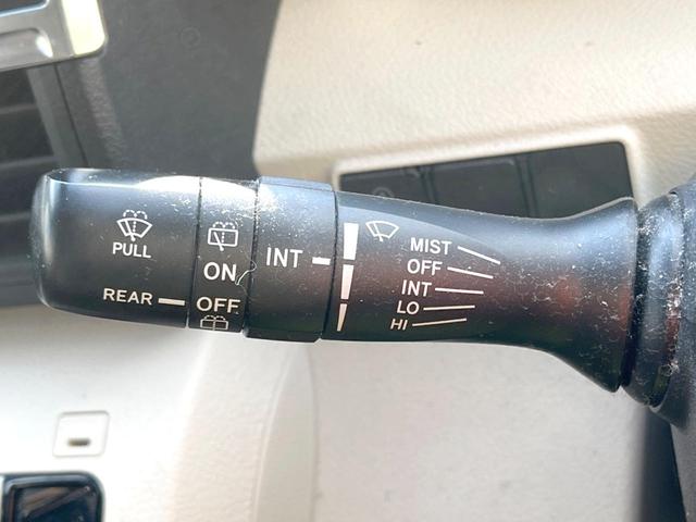 シエンタ Ｇ　７人乗り　純正ナビ　両側電動スライドドア　バックカメラ　衝突被害軽減システム　禁煙車　スマートキー　ＬＥＤヘッドライト　ＥＴＣ　オートハイビーム　車線逸脱警報　１オーナー　オートエアコン（32枚目）