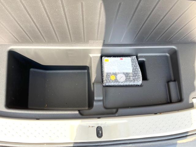 シエンタ Ｇ　７人乗り　純正ナビ　両側電動スライドドア　バックカメラ　衝突被害軽減システム　禁煙車　スマートキー　ＬＥＤヘッドライト　ＥＴＣ　オートハイビーム　車線逸脱警報　１オーナー　オートエアコン（36枚目）