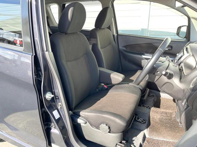 デイズ ハイウェイスター　Ｇ　純正ナビ　全周囲カメラ　禁煙車　スマートキー　ＨＩＤヘッドライト　ＥＴＣ　純正１５インチＡＷ　オートライト　オートエアコン　Ｂｌｕｅｔｏｏｔｈ　ＣＤ／ＤＶＤ再生　フルセグ（8枚目）