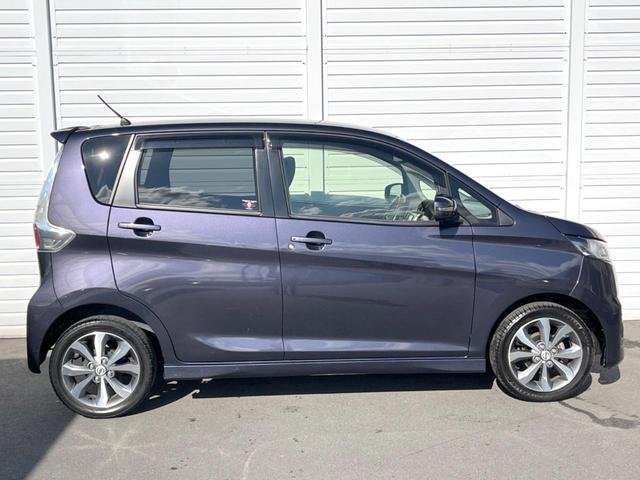 デイズ ハイウェイスター　Ｇ　純正ナビ　全周囲カメラ　禁煙車　スマートキー　ＨＩＤヘッドライト　ＥＴＣ　純正１５インチＡＷ　オートライト　オートエアコン　Ｂｌｕｅｔｏｏｔｈ　ＣＤ／ＤＶＤ再生　フルセグ（17枚目）