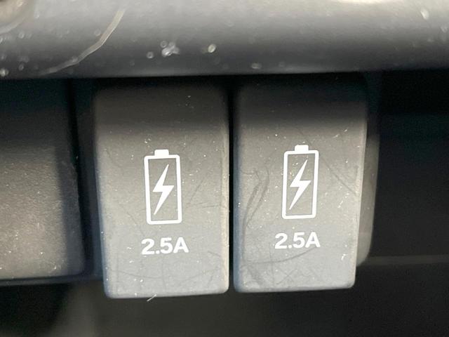 Ｎ－ＷＧＮカスタム Ｇ　ターボＳＳ２トーンカラースタイルパッケージＩＩ　ターボ　ｃａｒｒｏｚｚｅｒｉａ８インチナビ　バックカメラ　衝突軽減装置　禁煙車　２トーンカラー　ハーフレザーシート　シートヒーター　スマートキー　ＨＩＤヘッドライト　ＥＴＣ　クルコン　１オーナー（34枚目）