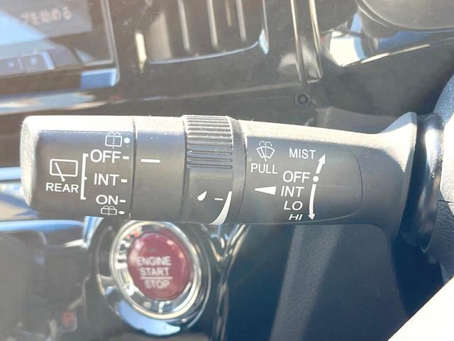 Ｎ－ＷＧＮカスタム Ｇ　ターボＳＳ２トーンカラースタイルパッケージＩＩ　ターボ　ｃａｒｒｏｚｚｅｒｉａ８インチナビ　バックカメラ　衝突軽減装置　禁煙車　２トーンカラー　ハーフレザーシート　シートヒーター　スマートキー　ＨＩＤヘッドライト　ＥＴＣ　クルコン　１オーナー（38枚目）