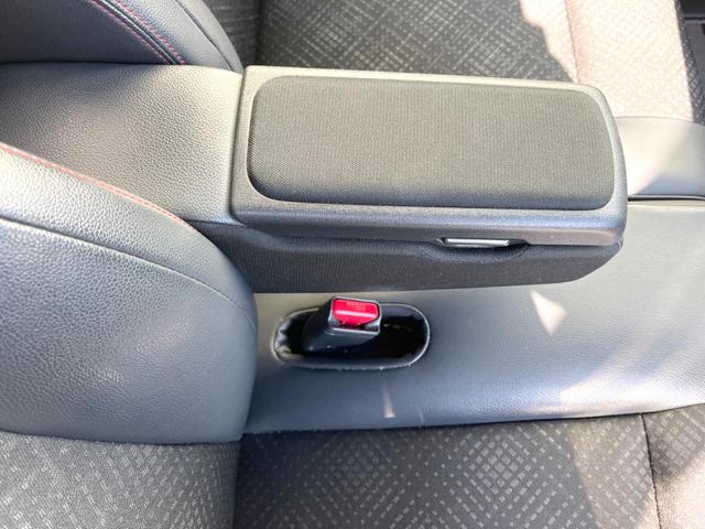 Ｎ－ＷＧＮカスタム Ｇ　ターボＳＳ２トーンカラースタイルパッケージＩＩ　ターボ　ｃａｒｒｏｚｚｅｒｉａ８インチナビ　バックカメラ　衝突軽減装置　禁煙車　２トーンカラー　ハーフレザーシート　シートヒーター　スマートキー　ＨＩＤヘッドライト　ＥＴＣ　クルコン　１オーナー（47枚目）