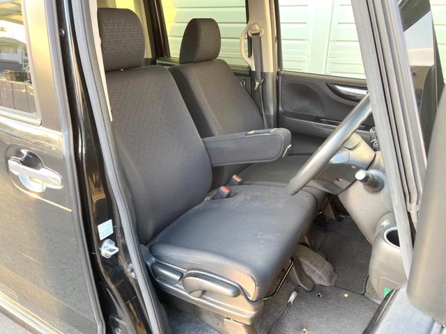 N-BOXカスタム G SSパッケージ 純正ナビ バックカメラ 両側電動スライドドア 禁煙車 シートヒーター スマートキー HIDヘッドライト ETC 純正14インチAW オートライト オートエアコン Bluetooth CD/DVD再生(8枚目)