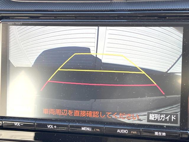 アクア クロスオーバー　純正ナビ　バックカメラ　衝突軽減装置　禁煙車　ハーフレザーシート　コーナーセンサー　スマートキー　ＬＥＤヘッドライト　ＥＴＣ　１オーナー　純正１６インチＡＷ　車線逸脱警報　オートライト　オートエアコン（4枚目）