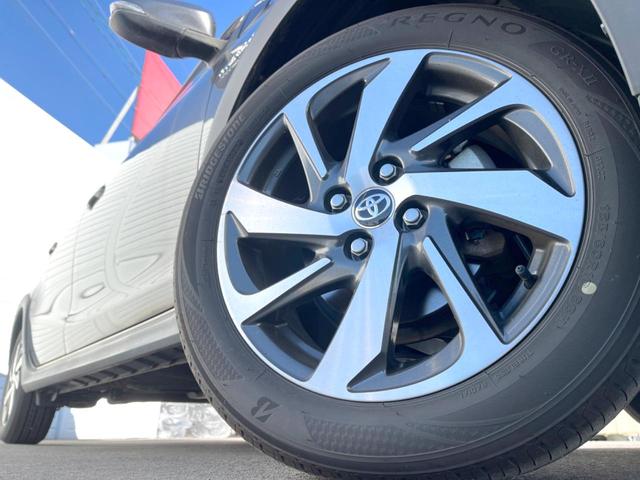 アクア クロスオーバー　純正ナビ　バックカメラ　衝突軽減装置　禁煙車　ハーフレザーシート　コーナーセンサー　スマートキー　ＬＥＤヘッドライト　ＥＴＣ　１オーナー　純正１６インチＡＷ　車線逸脱警報　オートライト　オートエアコン（16枚目）