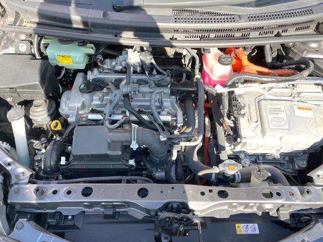 アクア クロスオーバー　純正ナビ　バックカメラ　衝突軽減装置　禁煙車　ハーフレザーシート　コーナーセンサー　スマートキー　ＬＥＤヘッドライト　ＥＴＣ　１オーナー　純正１６インチＡＷ　車線逸脱警報　オートライト　オートエアコン（20枚目）