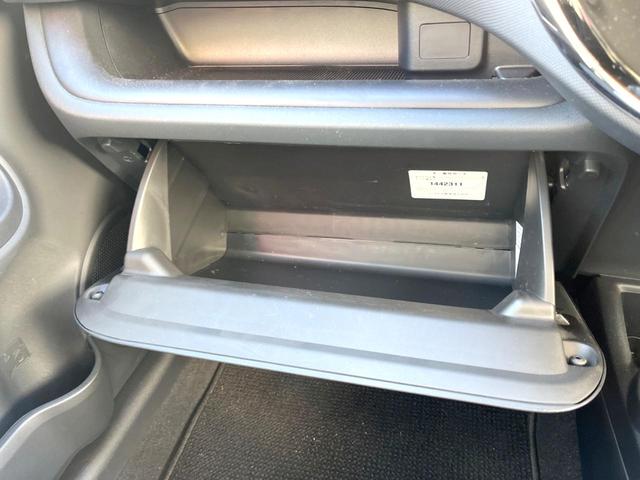 アクア クロスオーバー　純正ナビ　バックカメラ　衝突軽減装置　禁煙車　ハーフレザーシート　コーナーセンサー　スマートキー　ＬＥＤヘッドライト　ＥＴＣ　１オーナー　純正１６インチＡＷ　車線逸脱警報　オートライト　オートエアコン（47枚目）