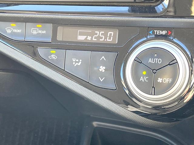 アクア Ｓスタイルブラック　純正ナビ　バックカメラ　衝突軽減装置　禁煙車　スマートキー　ＬＥＤヘッドライト　ＥＴＣ　車線逸脱警報　オートライト　オートエアコン　Ｂｌｕｅｔｏｏｔｈ　フルセグＴＶ（8枚目）