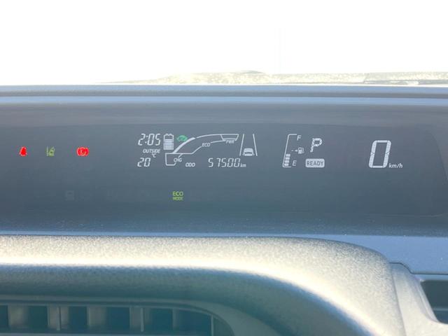 アクア Ｓスタイルブラック　純正ナビ　バックカメラ　衝突軽減装置　禁煙車　スマートキー　ＬＥＤヘッドライト　ＥＴＣ　車線逸脱警報　オートライト　オートエアコン　Ｂｌｕｅｔｏｏｔｈ　フルセグＴＶ（13枚目）