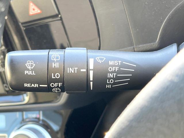 アクア Ｓスタイルブラック　純正ナビ　バックカメラ　衝突軽減装置　禁煙車　スマートキー　ＬＥＤヘッドライト　ＥＴＣ　車線逸脱警報　オートライト　オートエアコン　Ｂｌｕｅｔｏｏｔｈ　フルセグＴＶ（42枚目）